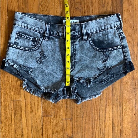 {Bullhead} Slouch Short - Picture 6 of 8